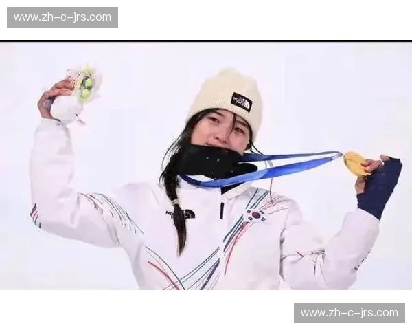 17岁韩国小将崔佳温带伤逆转夺金 U型池上演雪夜奇迹